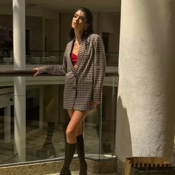 Abercrombie & Fitch Jackets & Blazers - ABERCROMBIE & FITCH x SOCIAL TOURIST Oversized Check Plaid Blazer {F41}